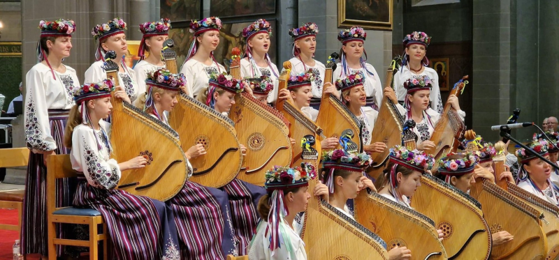 De bruker Ukrainas nasjonalinstrument som våpen